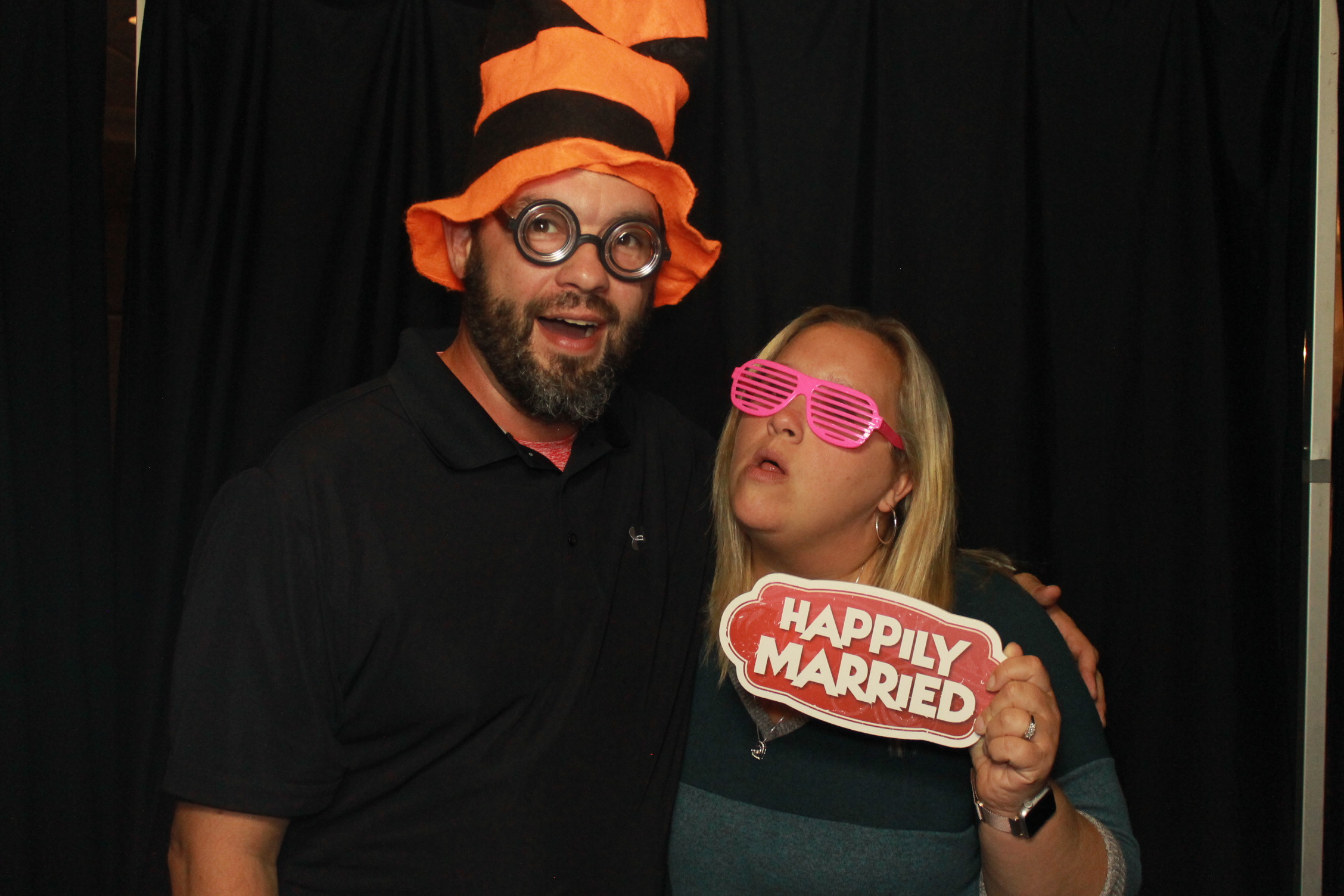 Holly and Jason's reception | View more photos from the event at gallery.photoboothcincy.com/u/PhotoBoothCincy/Holly-and-Jasons-reception